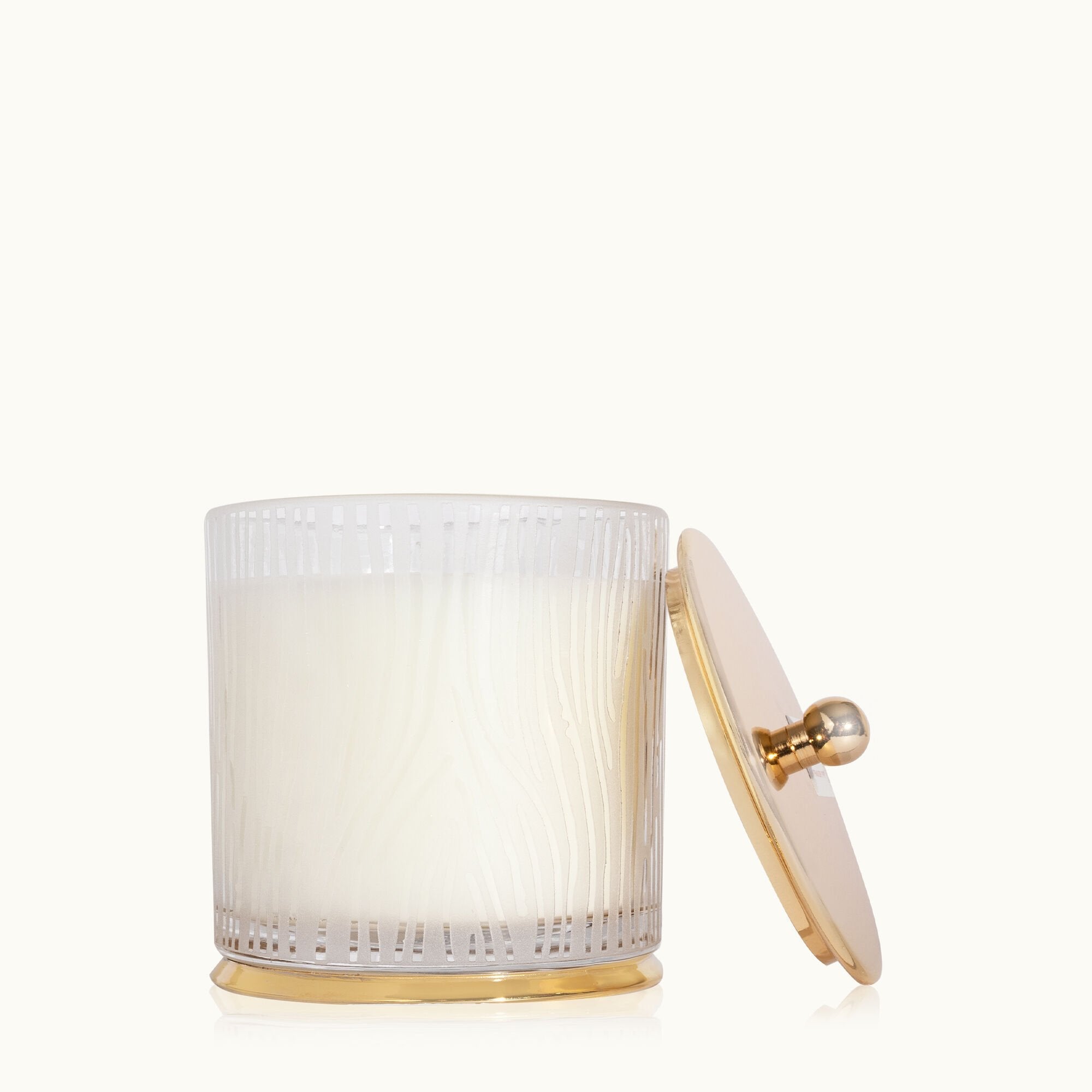 Frasier Fir? Large Frosted Wood Grain Candle